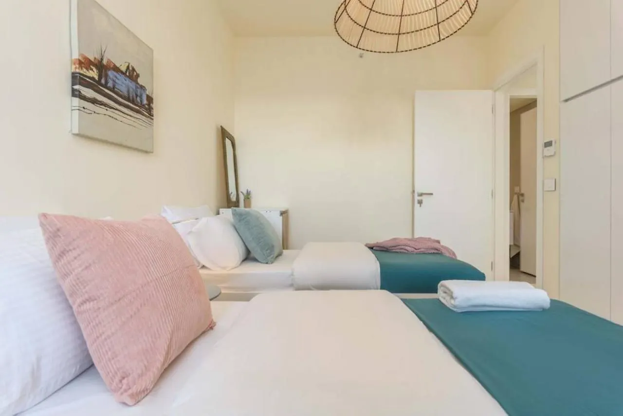 Apartment Gitta 2 Bedroom Apt In Tower Forty Four Beirut