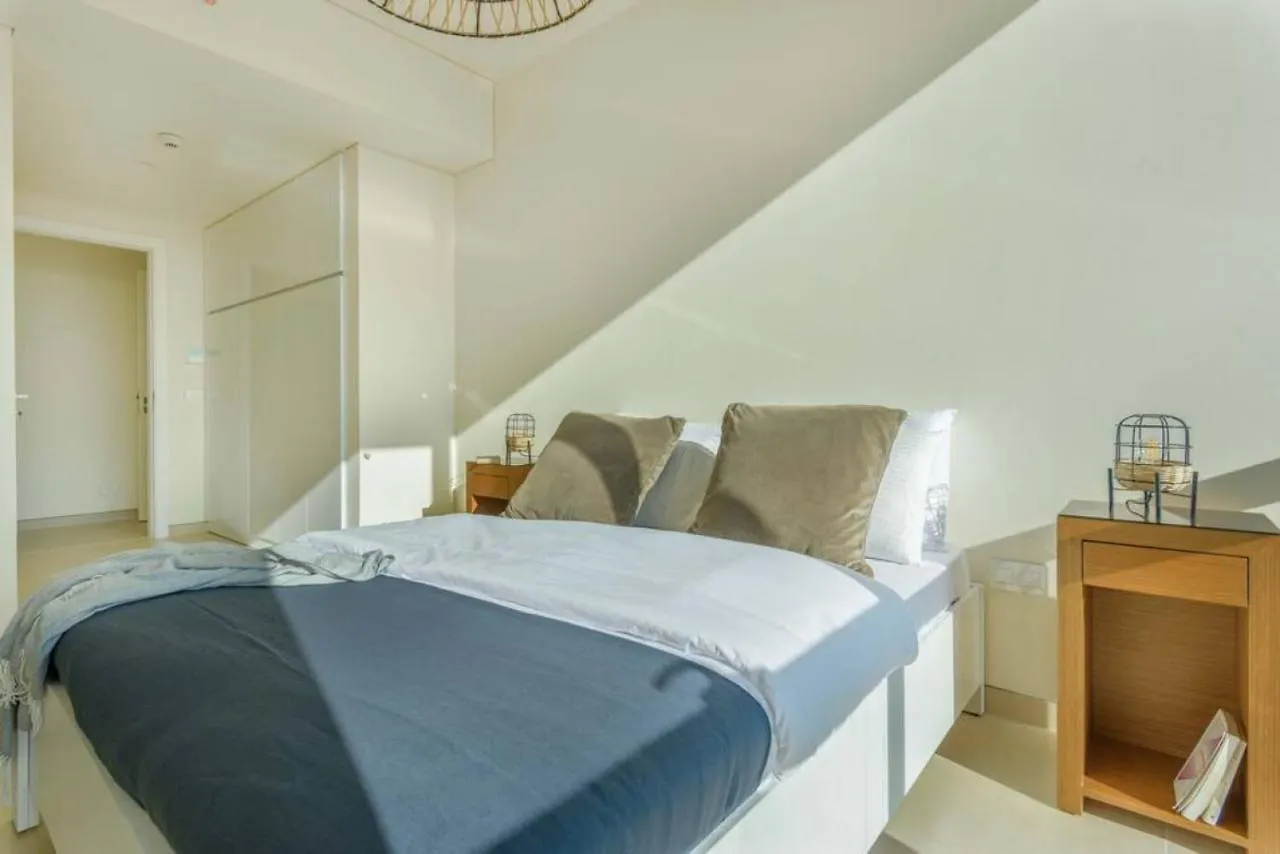 Gitta 2 Bedroom Apt In Tower Forty Four Beirut Apartment