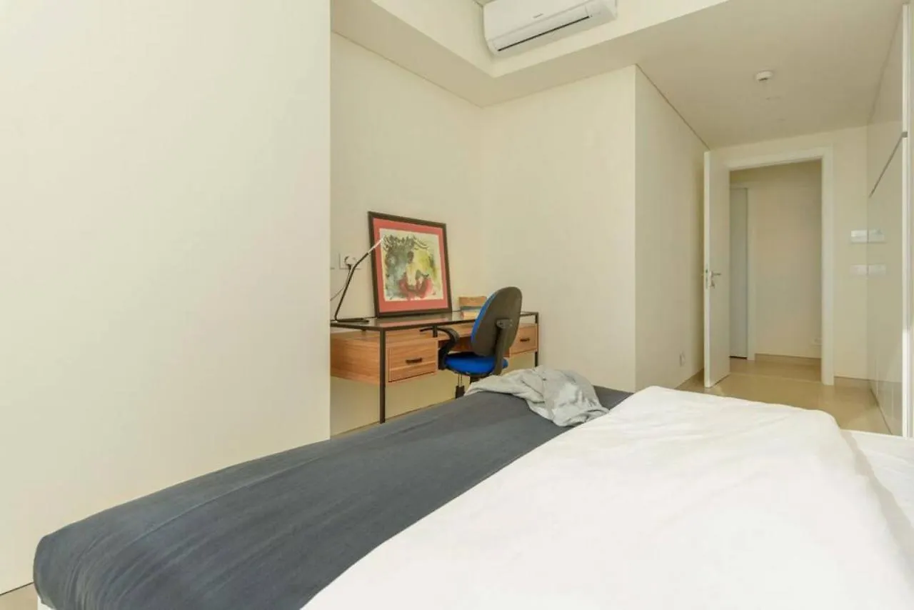 Gitta 2 Bedroom Apt In Tower Forty Four Beirut